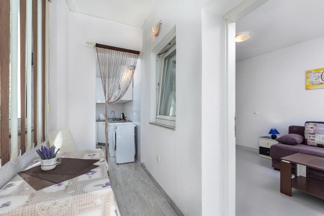 Top Central Apartments Pula Exterior photo
