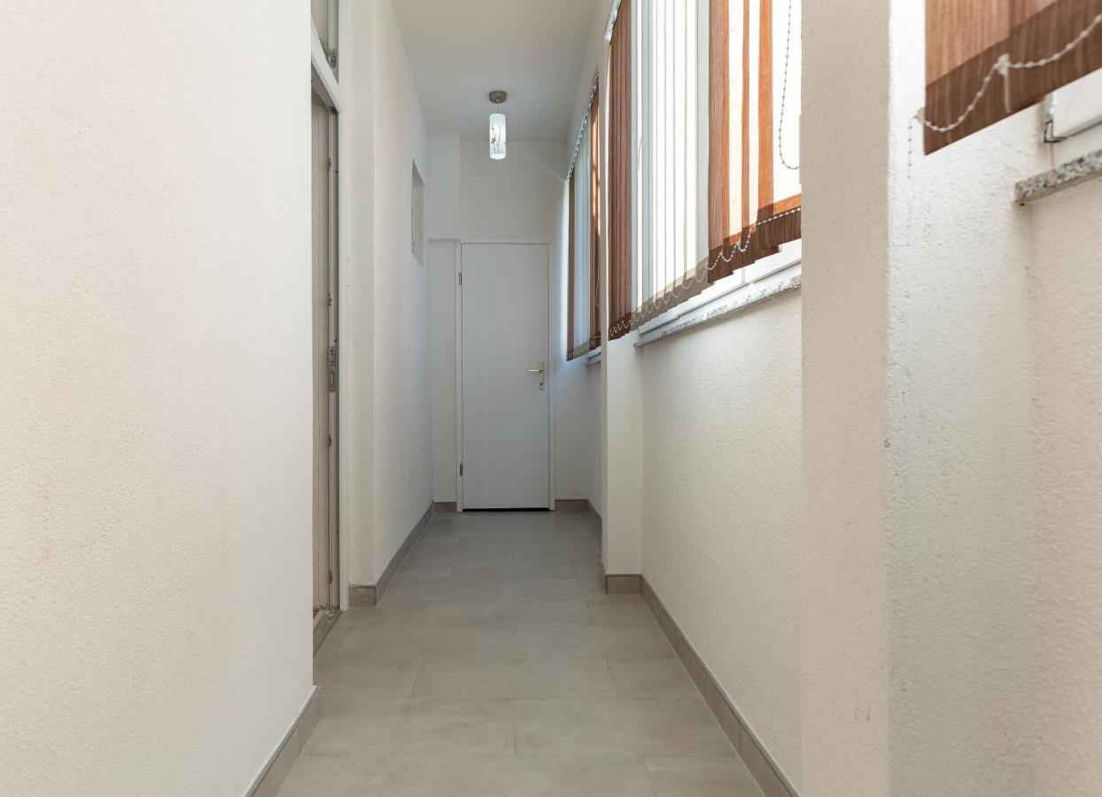 Top Central Apartments Pula Exterior photo